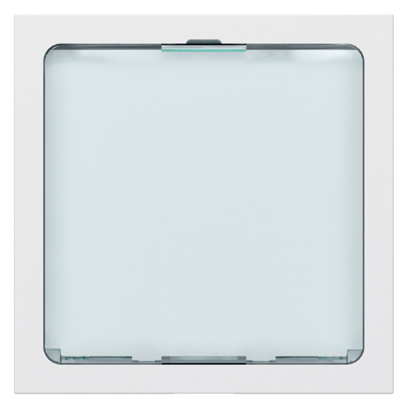 LG-078524-WEB-F-CH.jpg