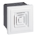 LG-076642-WEB-R-CH.jpg