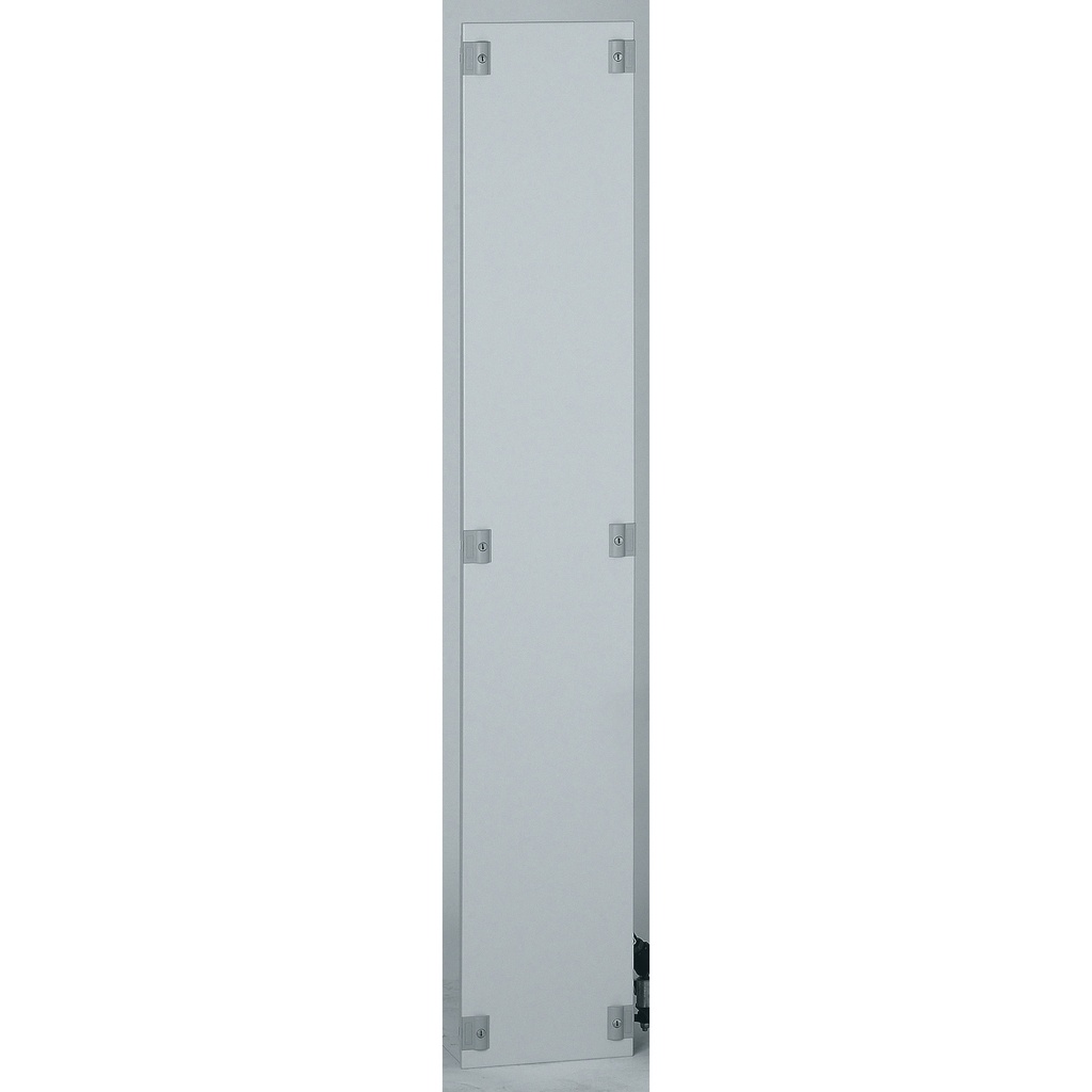LG-020148-WEB-F-CH.jpg
