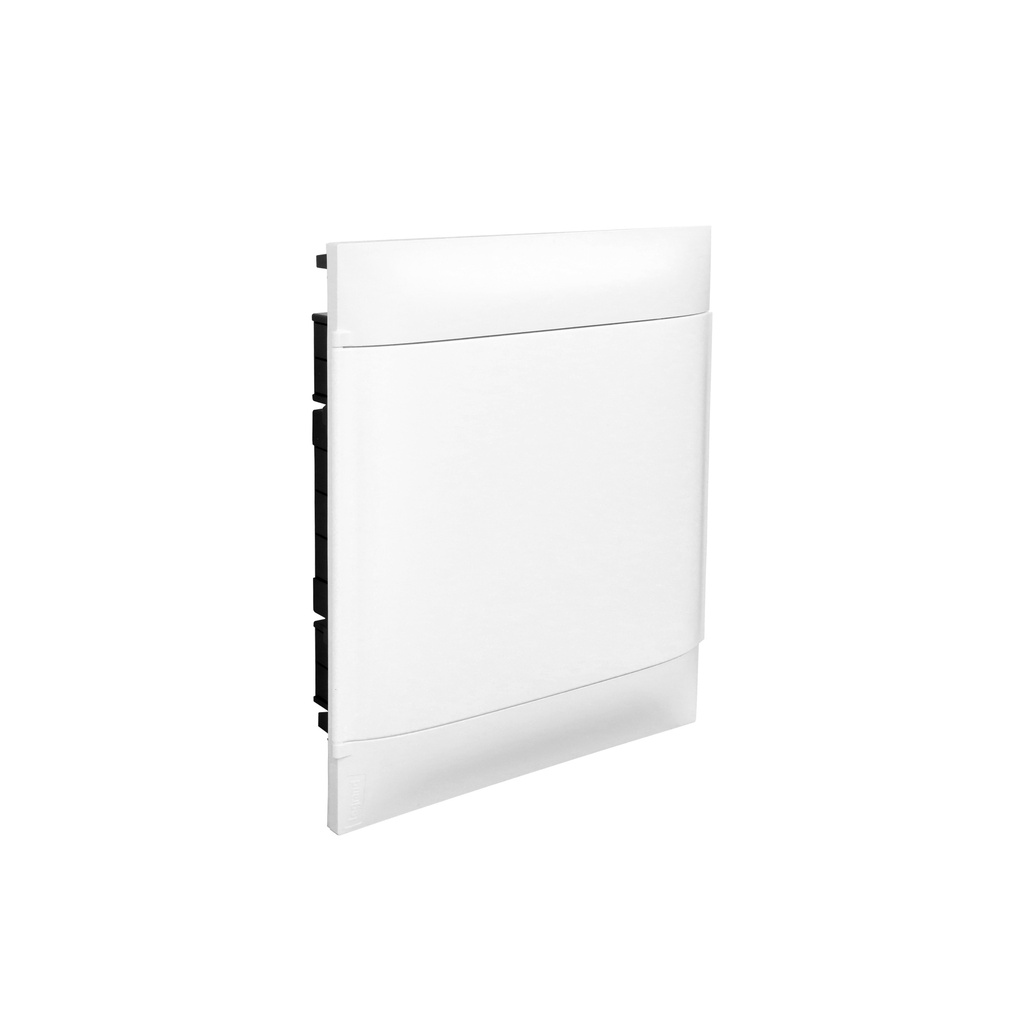 LG-135702-WEB-R.jpg