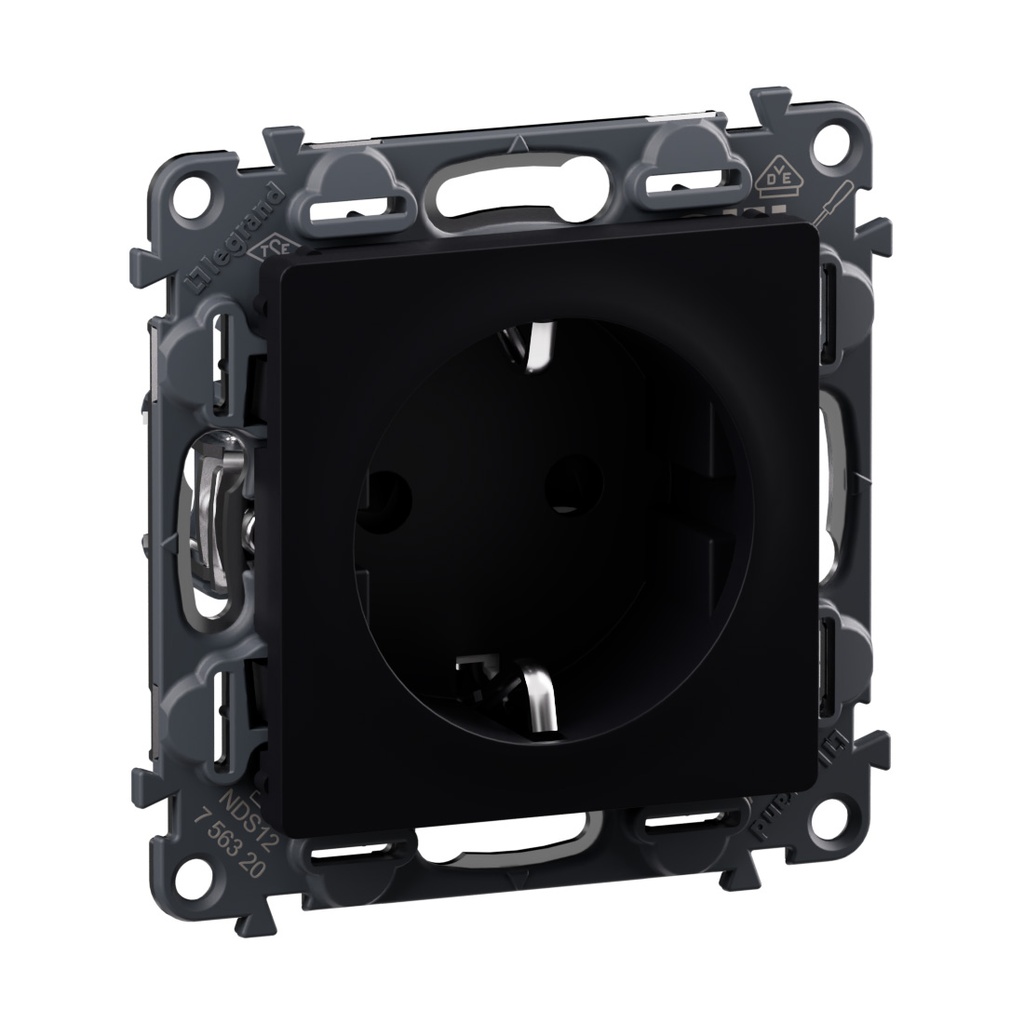 LG-756320-WEB-R.jpg