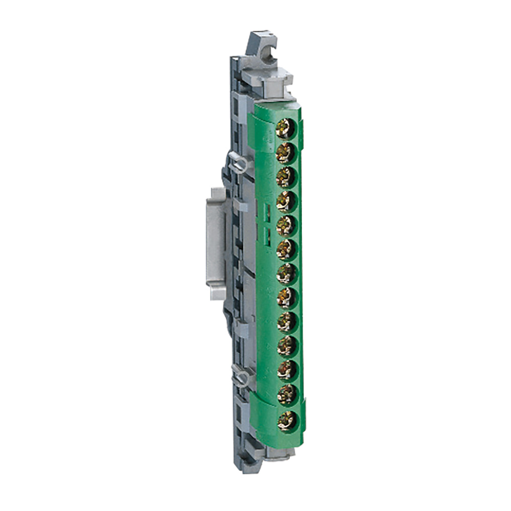 LG-004811-WEB-R.jpg