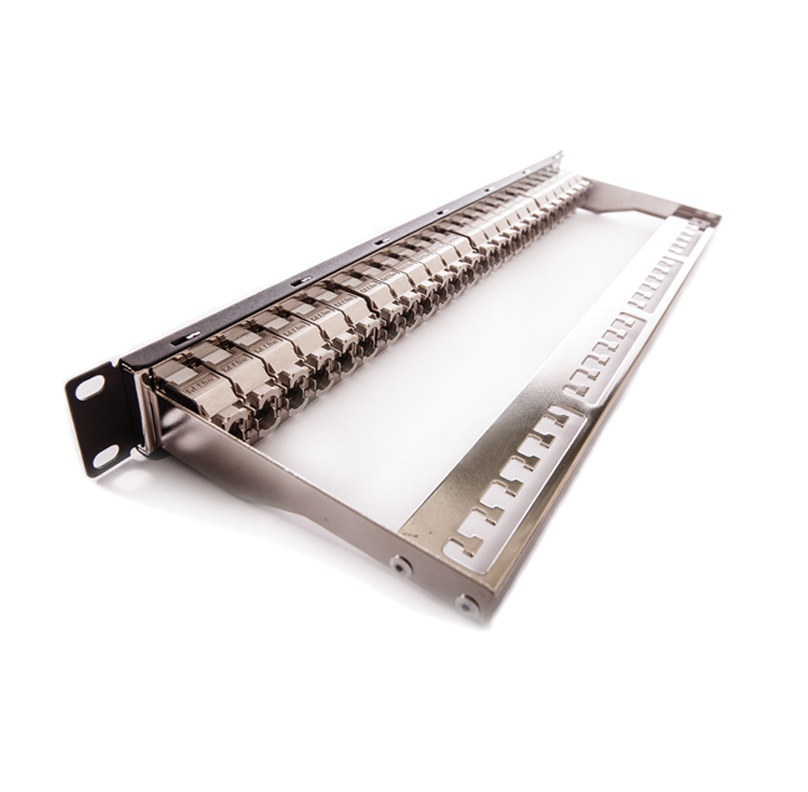19" пач панел празен 24xRJ45 1U сребрист 