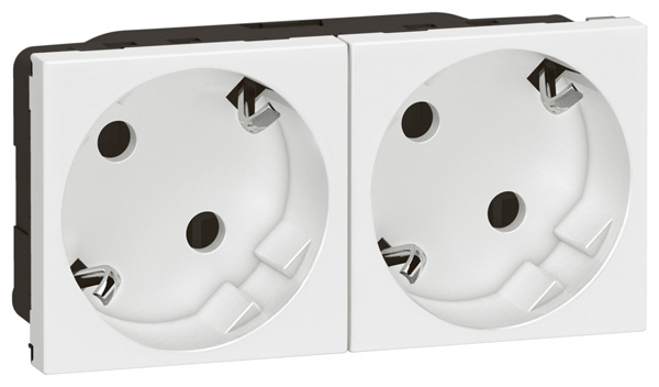 Контакт шуко ДВОЕН 45° 4 мод. цвят бял Mosaic Legrand