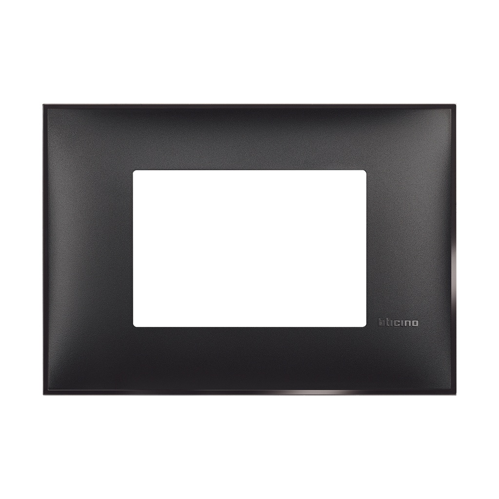 Рамка 3 мод. цвят Черен сатен (Black satin) Classia Bticino /блистер/