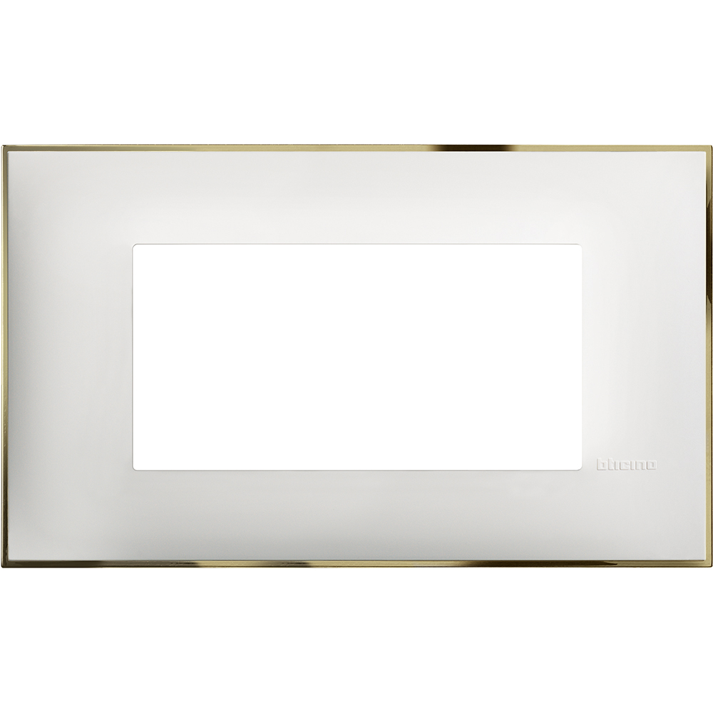 Рамка 4 мод. цвят Бял със злато (White gold) Classia Bticino /блистер/