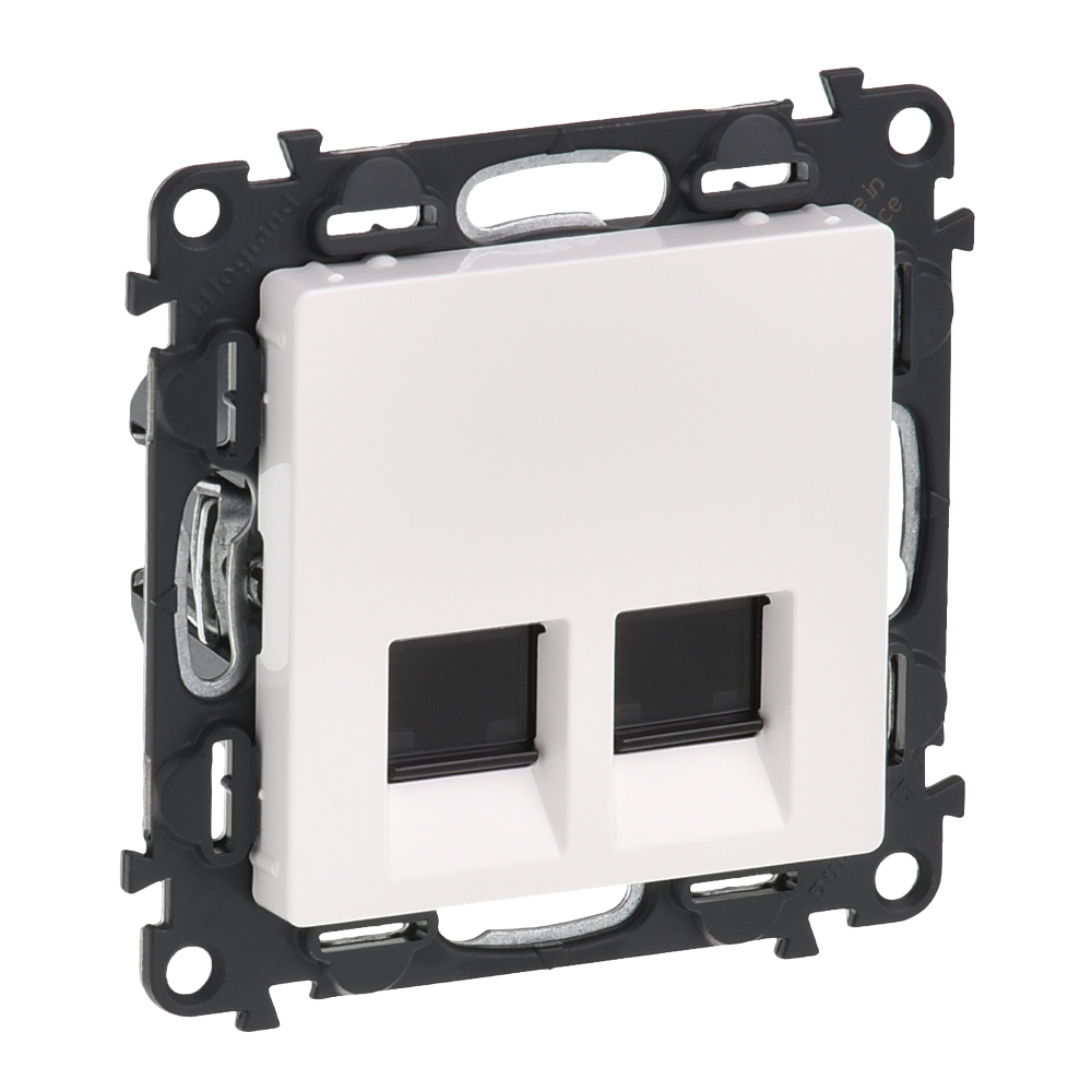 Розетка 2xRJ45 cat.6 UTP цвят бял Valena Life Legrand