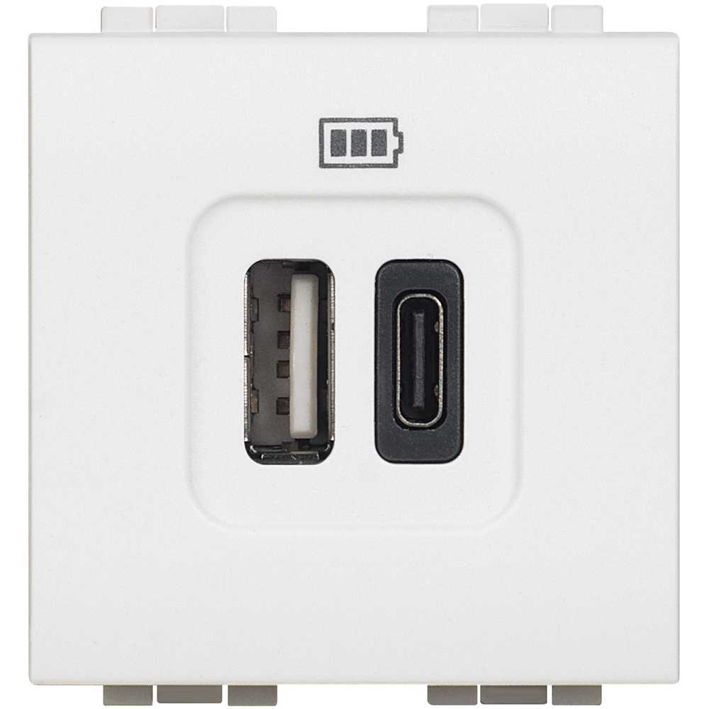 Розетка 2xUSB за зареждане тип A+C 3A 15W 2 модула цвят Бял LL Bticino