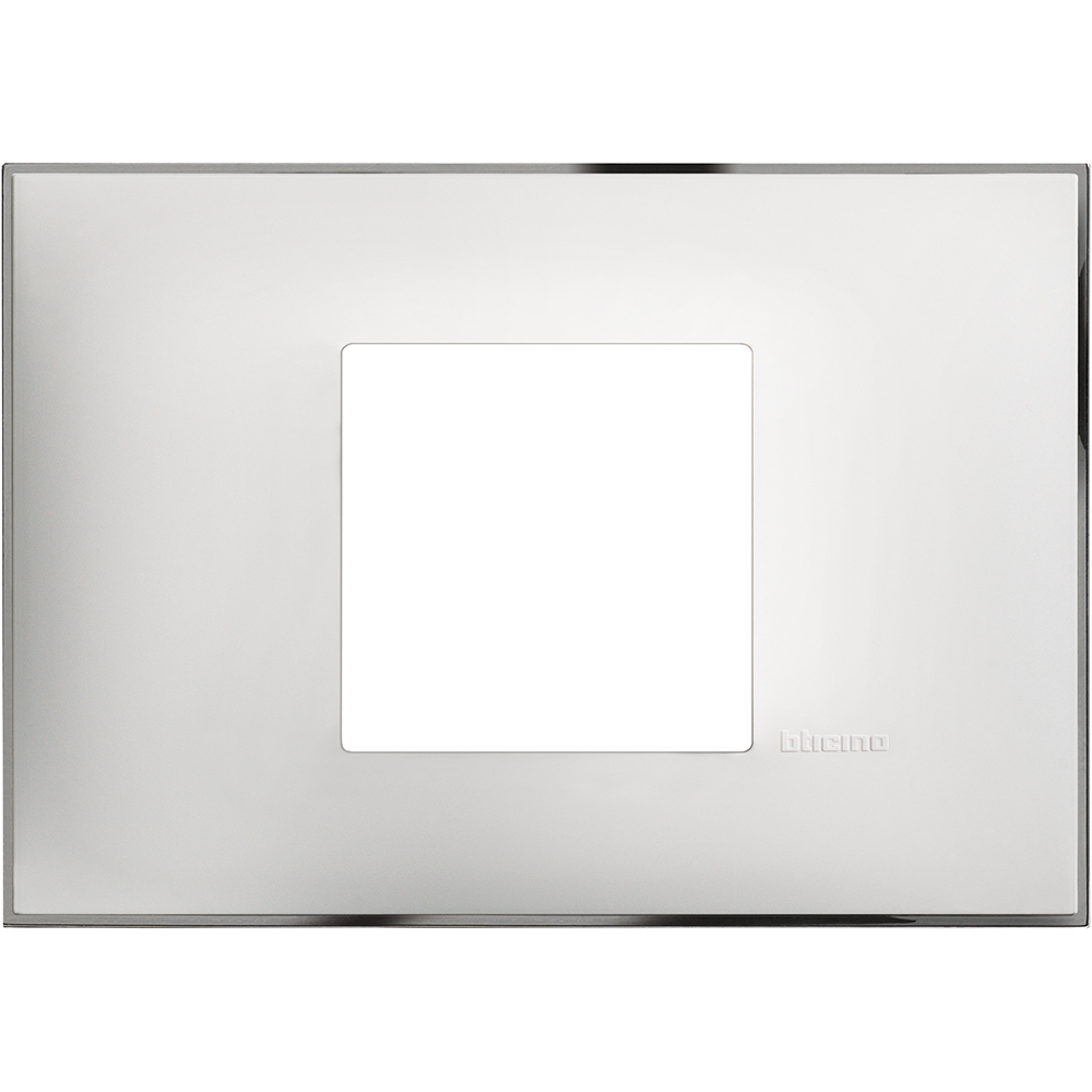 Рамка 2 модула за монтаж върху конзола 3 модула цвят Бял с хром (White chrome) Classia Bticino /блистер/