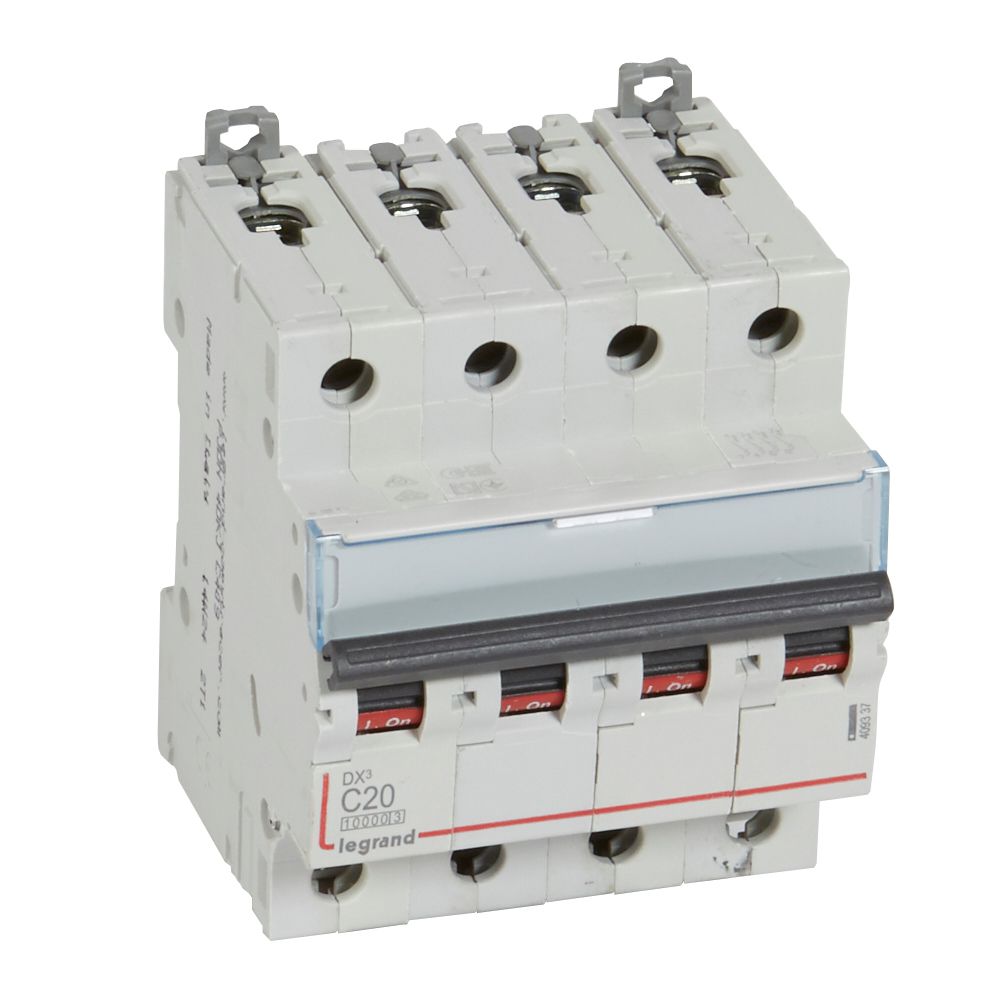 Автоматичен прекъсвач DX3 4P 20A крива С 10kA 4 модула IT Legrand