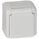 Контакт шуко IP44 открит монтаж цвят Бял Forix Legrand